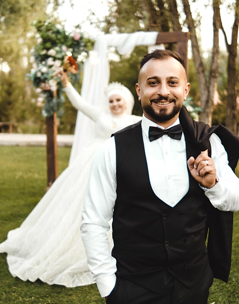 Sivas | Fotoğrafçı | Düğün | Dış Çekim | Stüdyo | Kamera | Dron | Kına | Nişan | Nikah | Klip | Hikaye | Kuaför | Gelinlik | Plato | Fiyat | Uygun | Sonbahar | Konsept | 2023 | Bungalov | Medrese | Gelin | Damat | Albüm